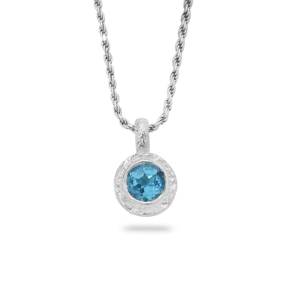 925 silver Pendant & rope chain18 inch with Blue Topaz Gem stone