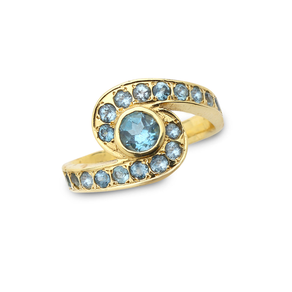 14K Gold Ring with Blue Topaz Gemstones