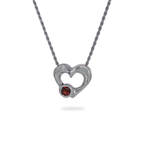 OKSH18 925 Silver Heart Pendant with Garnet